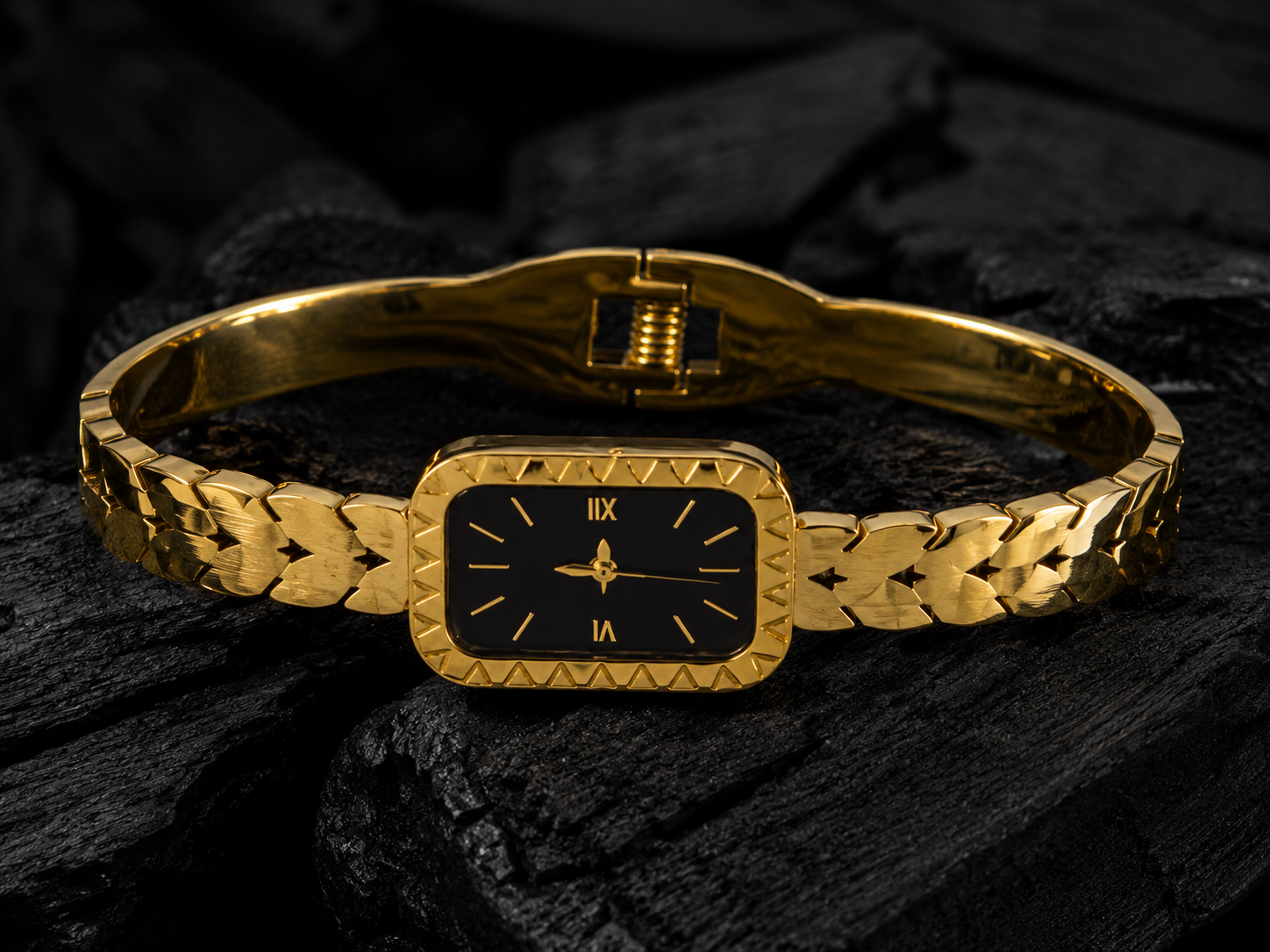 ⌚ Gold Watch Bracelet | Elegant Fashion Accessory